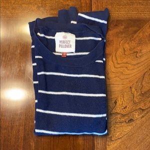 So perfect pullover sweater navy/white stripes